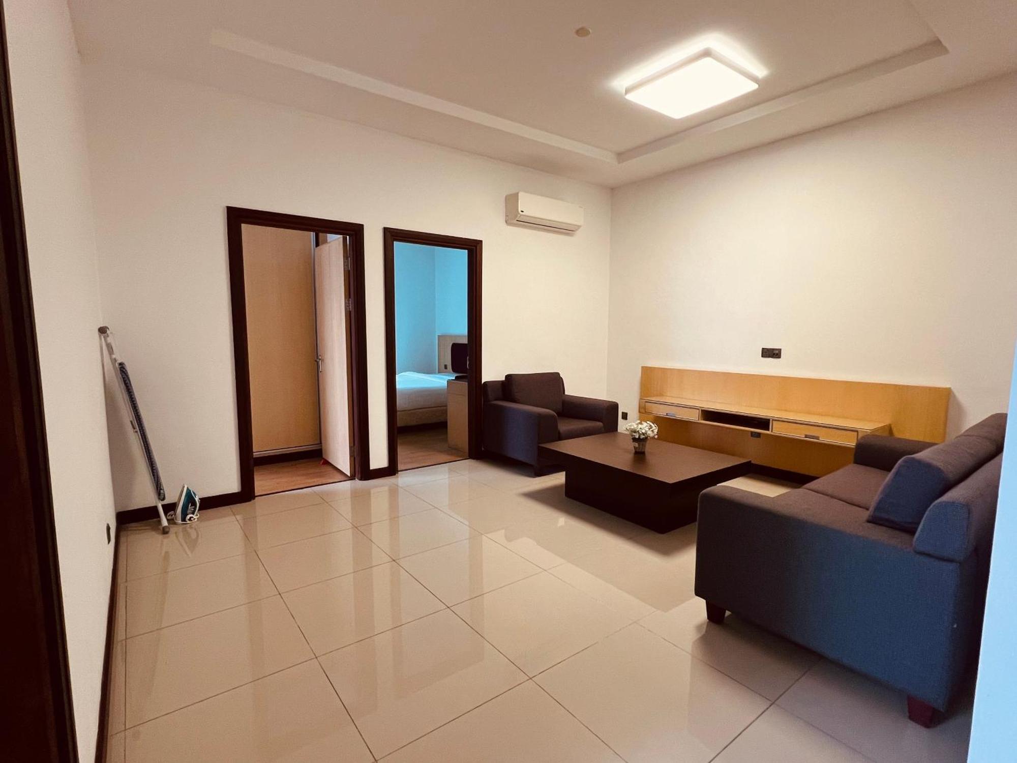 Imperial Grand Suite Apartment Kuching Exterior foto